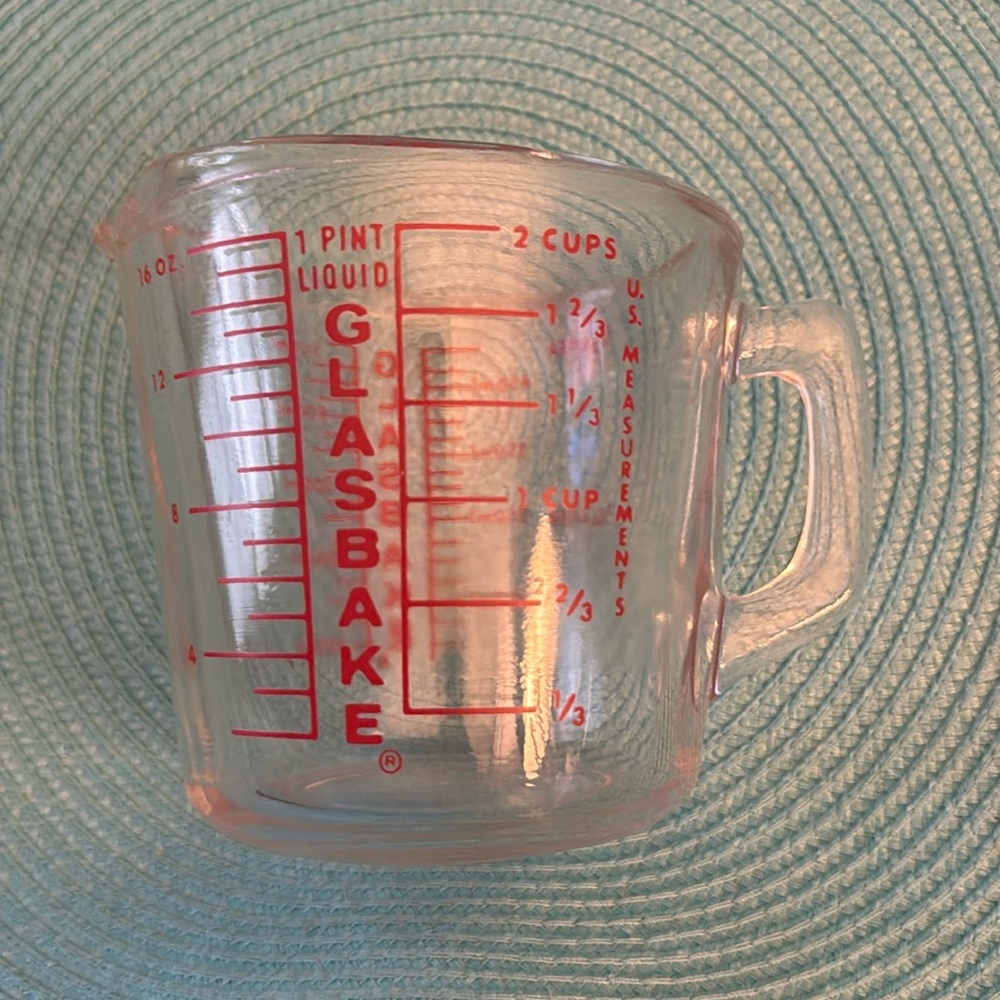 Vintage GLASBAKE Red Lettering 2 Cup 500ml Glass Measuring Cup